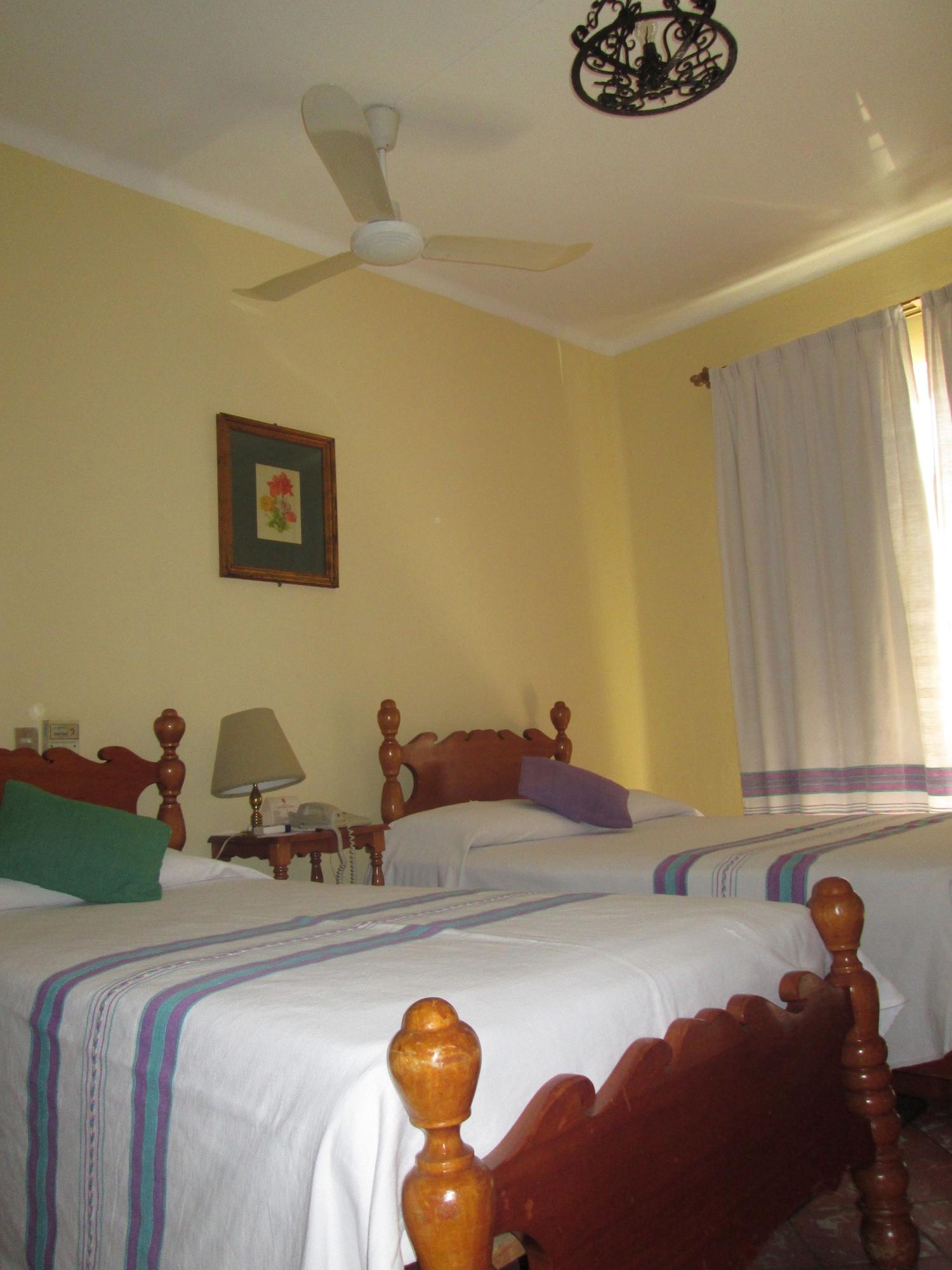 Hotel Marques Del Valle Oaxaca Екстер'єр фото